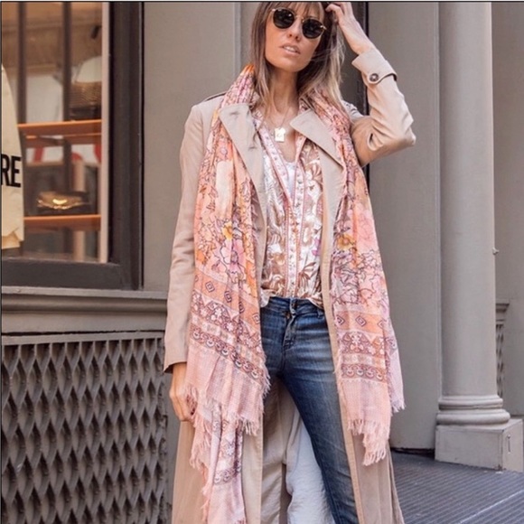 Spell & the Gypsy Collective Amethyst Travel Scarf Blush 💖 - Picture 1 of 6